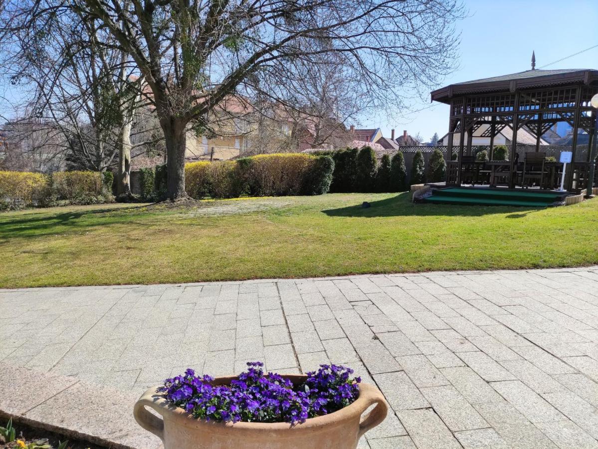 Spa Residence Carbona Siesta Apartman Hévíz Dış mekan fotoğraf